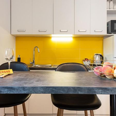 Studio Apartment Les - 4 Min Walk From Amphiteatre Пула Екстериор снимка